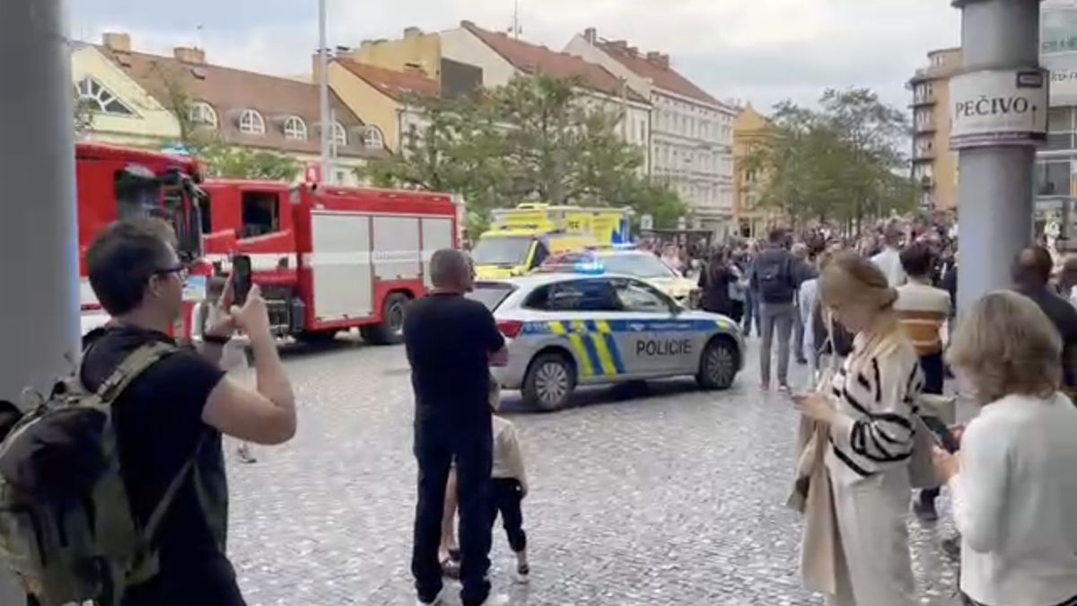 Kvůli tragédii na trase B nejezdilo metro