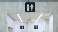 Peníze za záchod, bereme i karty. Jak obchodní centra zpoplatňují WC