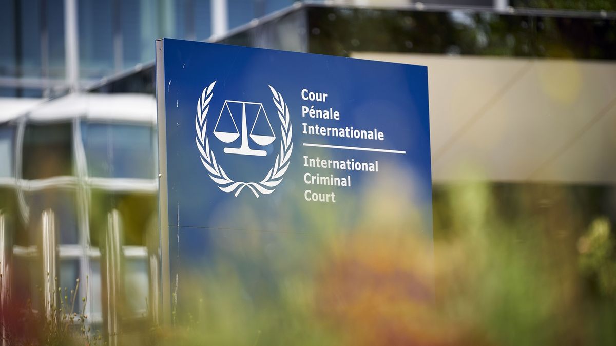 Haagský tribunál se chystá stíhat zločiny spáchané na Donbasu a Krymu