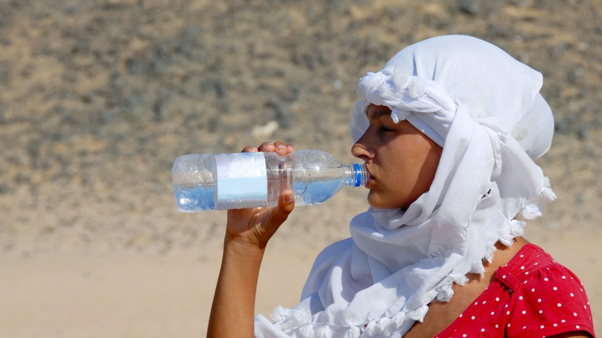 UNICEF: Klimatické šoky loni poznamenaly docházku každého sedmého školáka