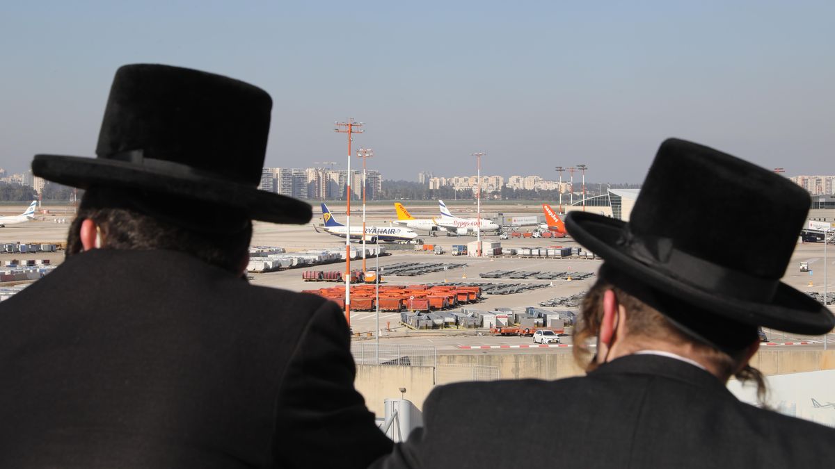 Hosté bojkotují antisemitskou konferenci. Kvůli pozvání krajní pravice