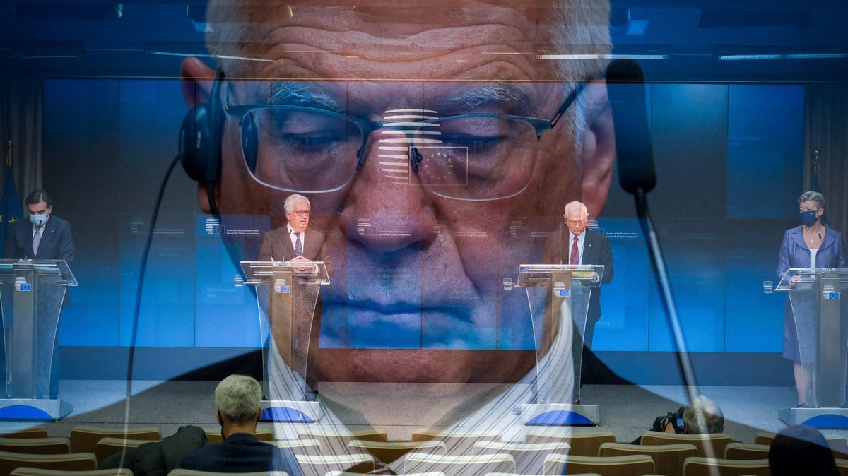 Comments: We are the garden, you are the forest.  Proud Europe piling up mistakes