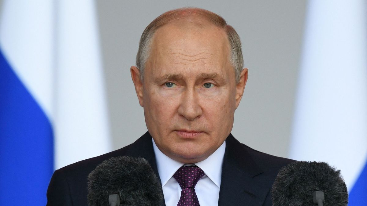 Odmítají jednat, tvrdí Putin. Z Kyjeva mu vzkázali, ať se vrátí do reality