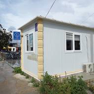 „Zájem se stále zvyšuje. Denně tu projdou tisícovky lidí. Když je hezké počasí, tak to je ještě víc. Zhruba polovina návštěvníků jsou místní a polovina cizinci,“ říká zaměstnankyně infostánku.