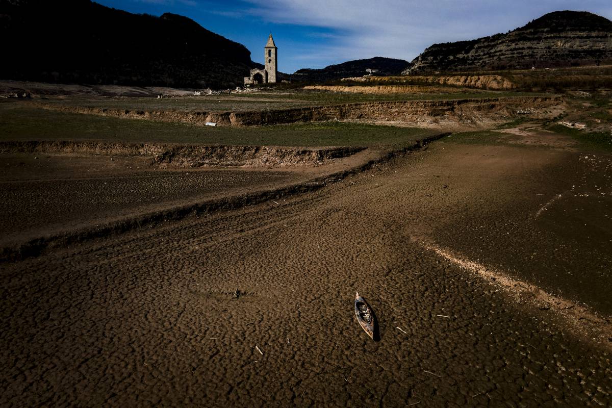 Sucho a nedostatek vody v březnu sužovaly Katalánsko.