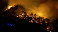 Chorvatské letovisko sužuje požár. Do akce se zapojilo na 1000 hasičů