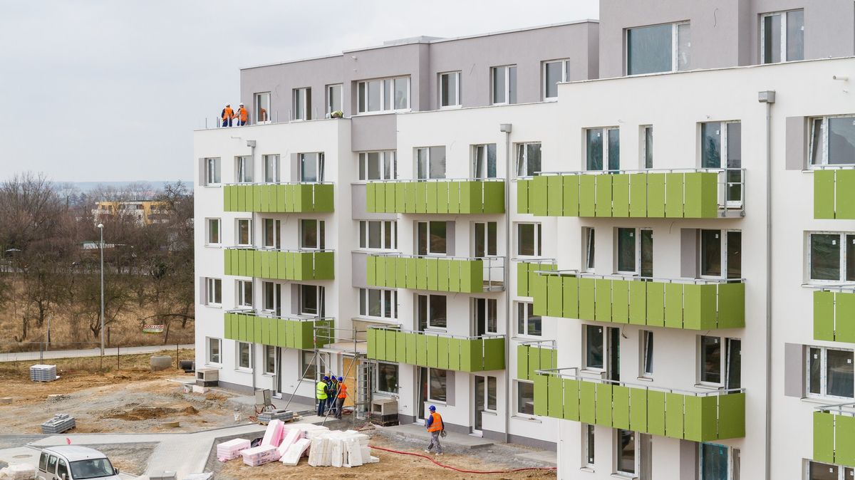 Růst cen bytů v Česku je čtvrtý nejvyšší v EU. Naděje, že zmírní, je malá