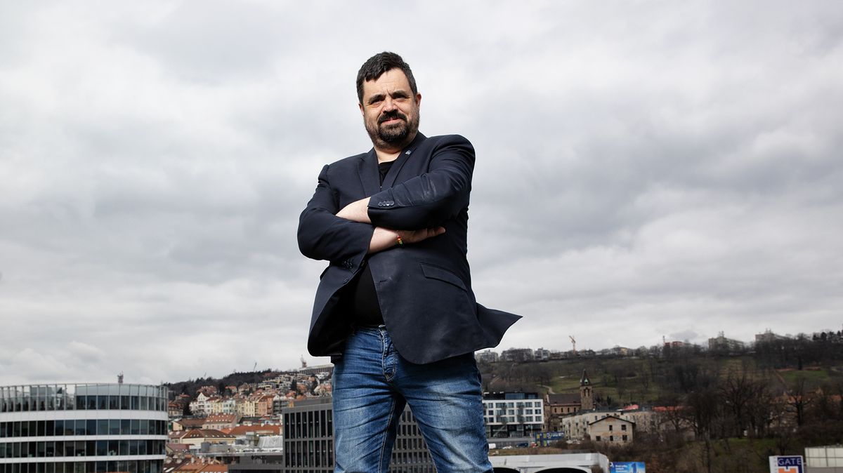 Nepolepšitelný Novotný jde za mříže. Příběh politické celebrity