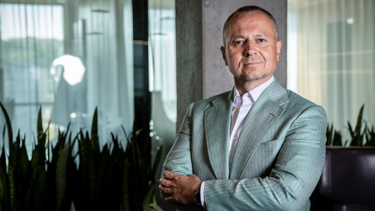 Po odchodu z Ruska posiluje J&T v západní Evropě, říká akcionář skupiny
