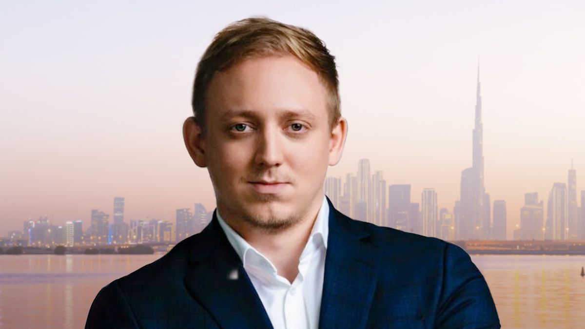 Muž v pozadí miliardového dluhopisového krachu má bokem byznys v Dubaji