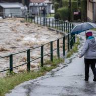 Od páteční půlnoci hasiči v kraji v souvislosti s extrémním počasím evidují 540 zásahů.(Rejhotice u Loučné nad Desnou, 14. září)