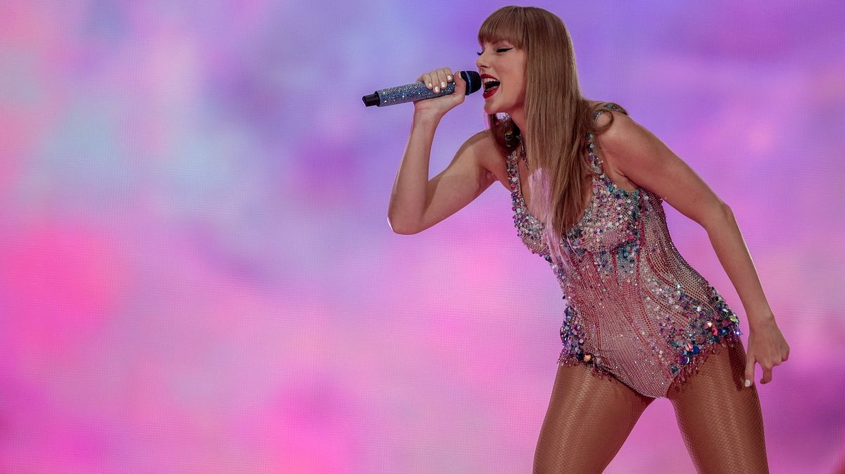 „Strašná situace.“ České fanynky truchlí nad zrušením koncertů Taylor Swiftové
