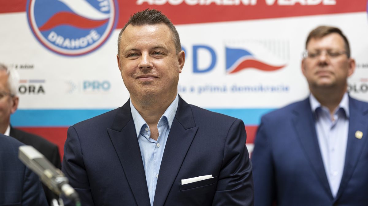„Máme dvě volitelná místa.“ Rajchl od SPD získal pozici pro dalšího kandidáta