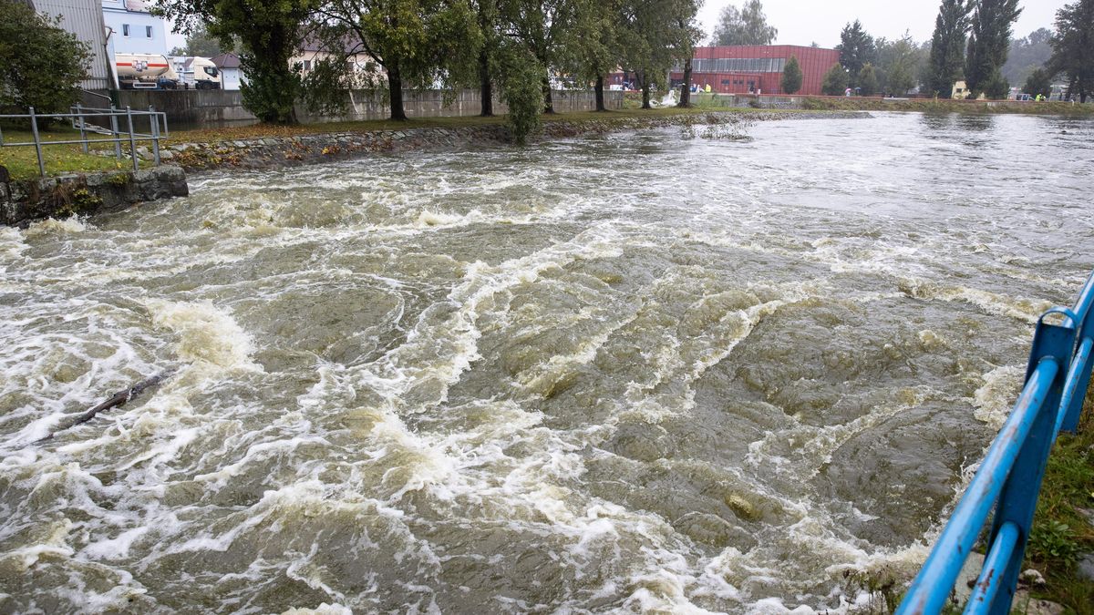 Poslední stupeň č. 3. Povodně doznívají na jihu Čech