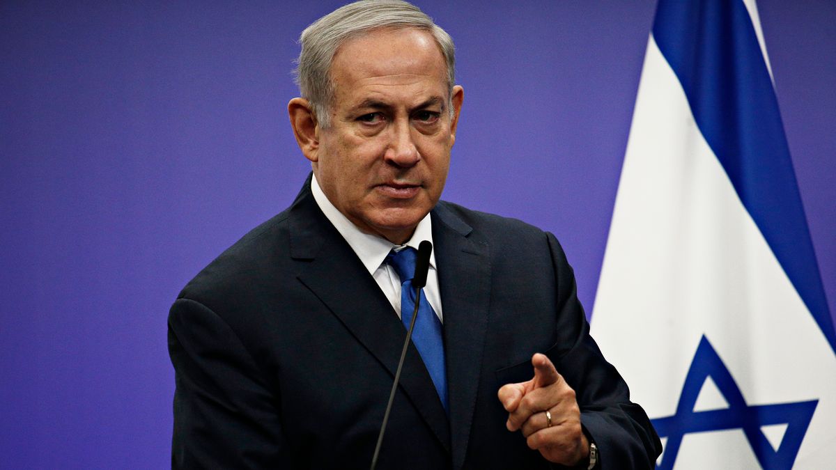 Washington se snaží zatlačit na Izrael „psychologickou operací“, říká novinář