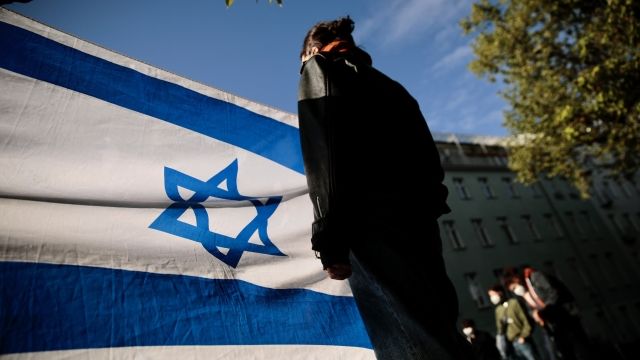 V Česku v éře covidu sílí antisemitismus. Konspirace prý nejvíc šíří Aeronet