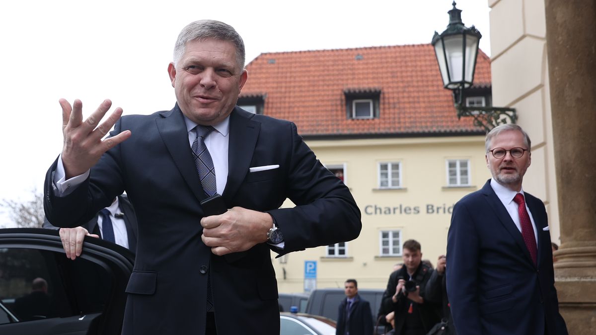 Komentář: Fiala tváří v tvář Orbánovi a Ficovi selhal
