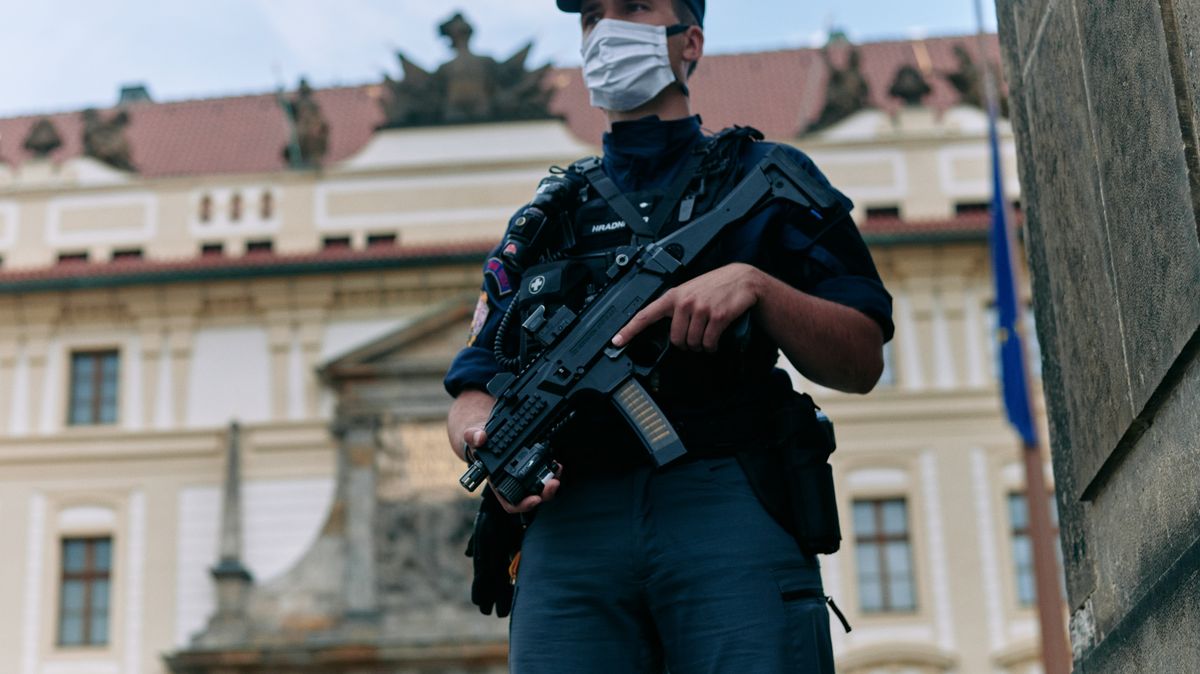 Obrazem: Pražský hrad znovu ožívá. Nejenom návštěvníky