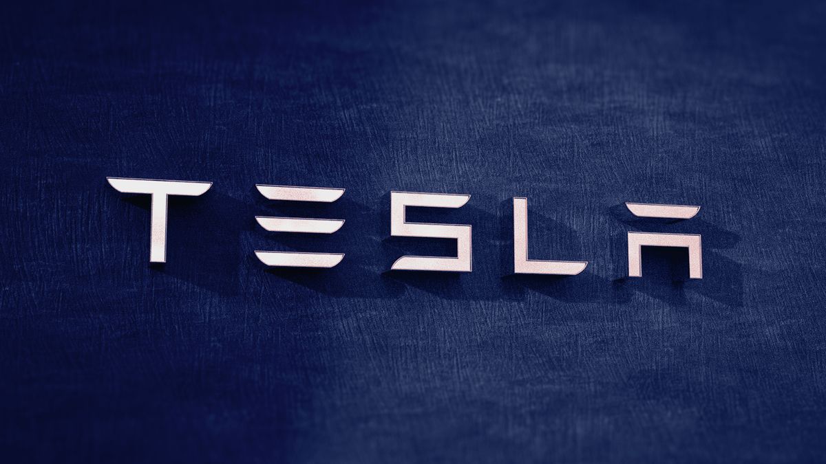 Tesla na dva týdny zastaví výrobu v berlínské továrně. Nemá díly