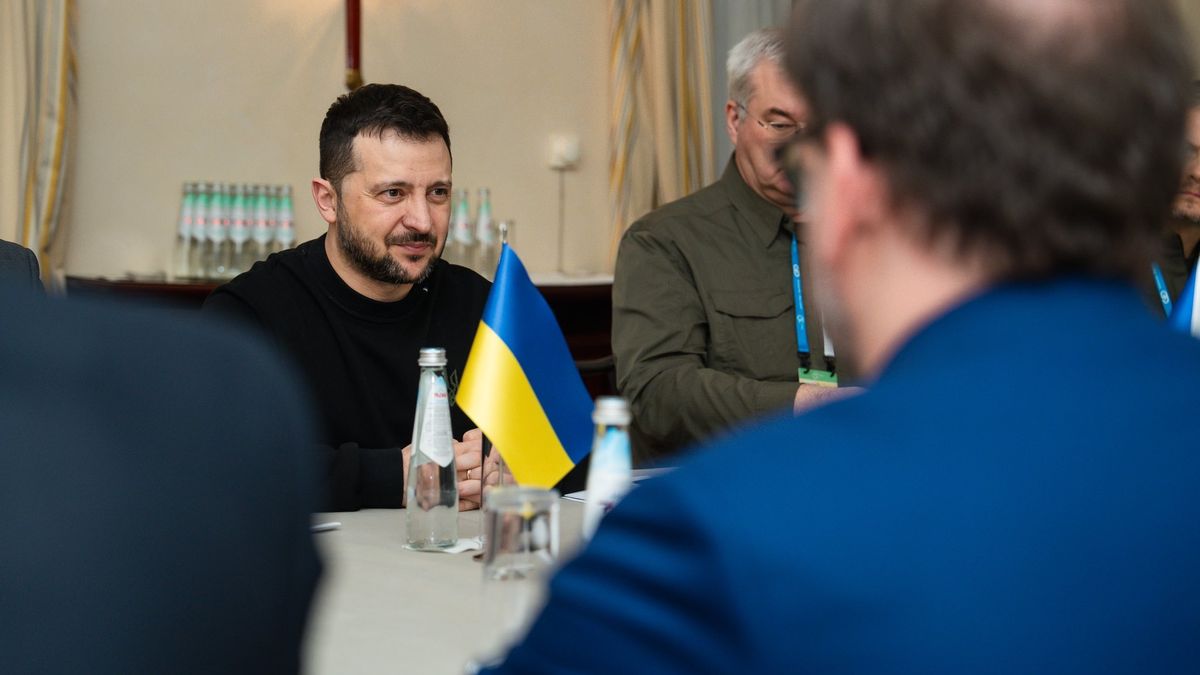 Zelenskyj poprvé připustil ukrajinskou akci v ruské Kurské oblasti