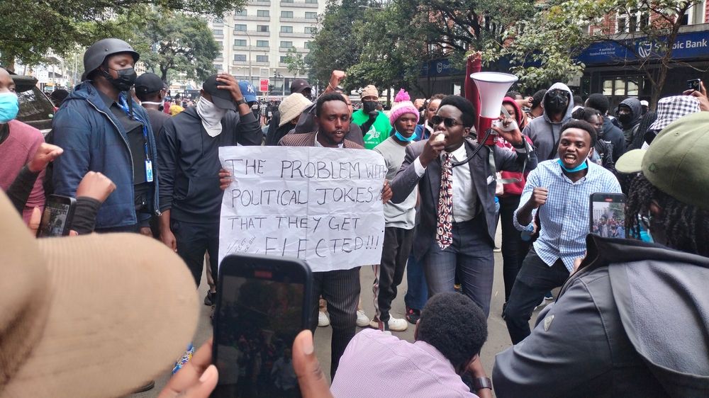 Keňský prezident Ruto po protestech odmítl návrh zákona o daních