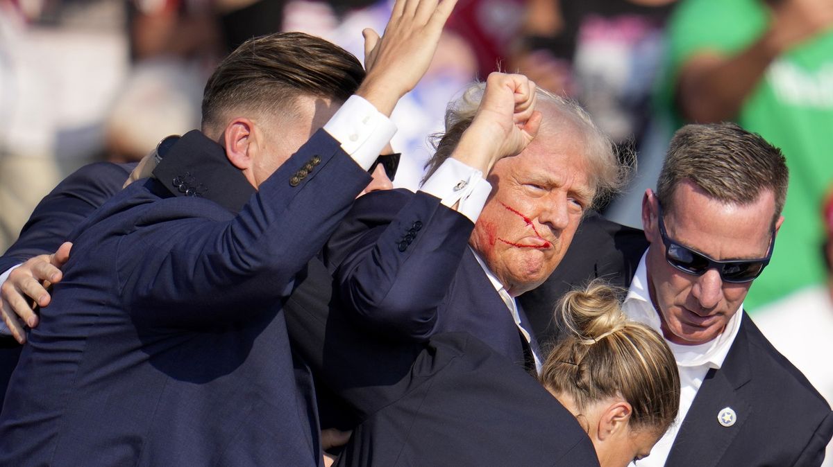 Obrazem: jak reagoval Trump a jak jeho ochranka