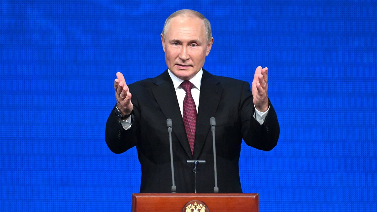AP: Kde je Putin? Prezident špatné zprávy z Ukrajiny nechává na jiných