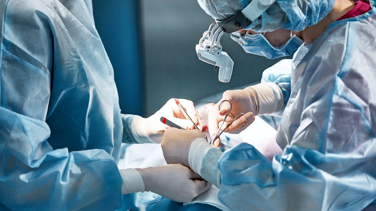 Chirurgické oddělení nemocnice v Děčíně se téměř na celý rok přestěhuje