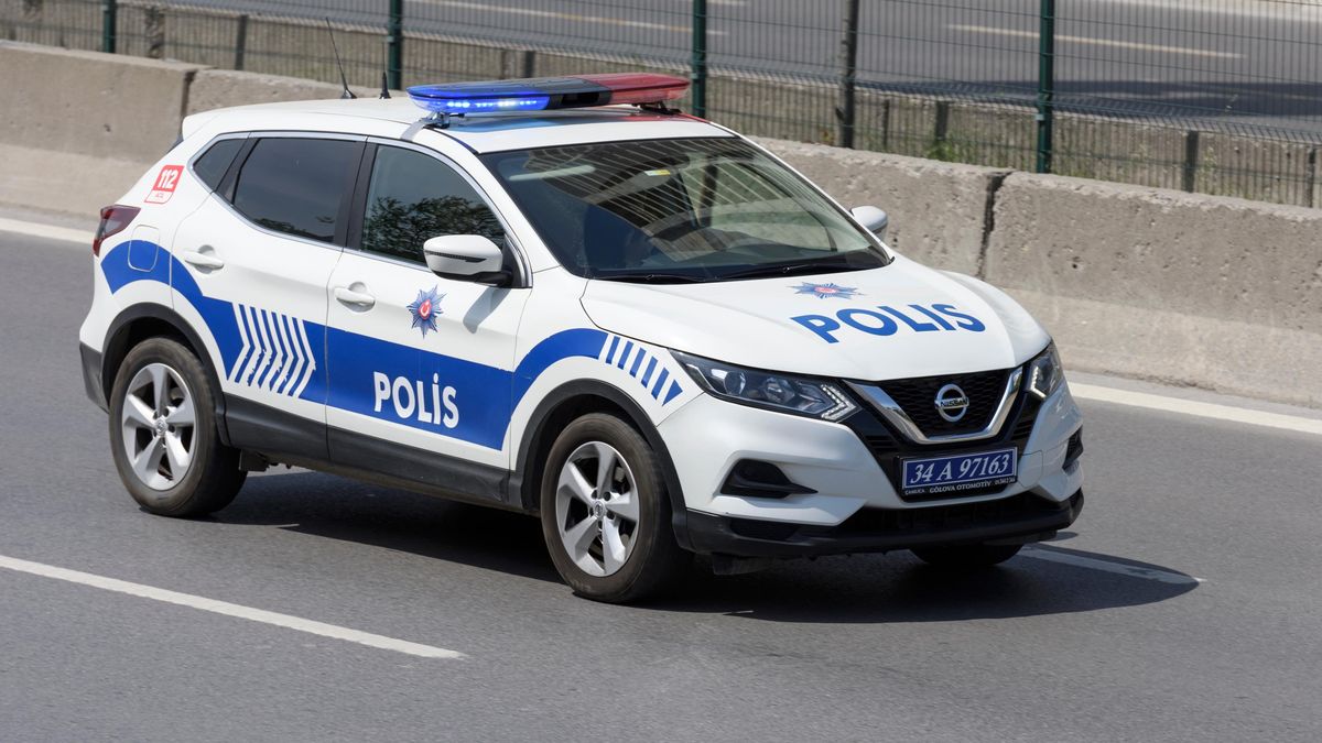 Muž podezřelý z útoků na jihu Turecka spáchal při zásahu policie sebevraždu
