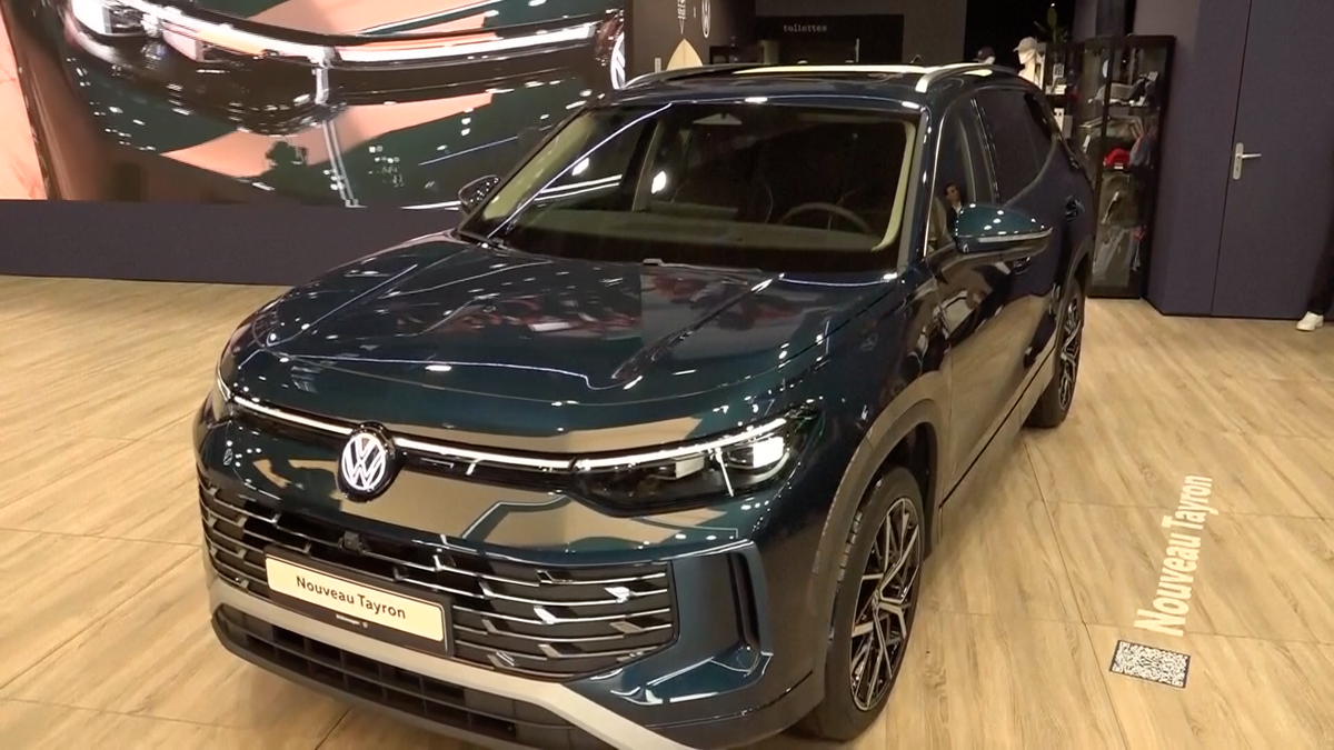 新しい電気シュコダ、BMW、VW、アウディ。パリの有名なモーターショーが示したこと