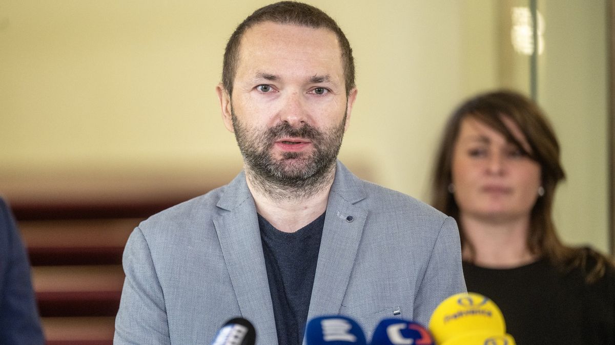Ředitel Cermatu Krejčí končí, od listopadu ho nahradí jeho zástupkyně Rosůlková