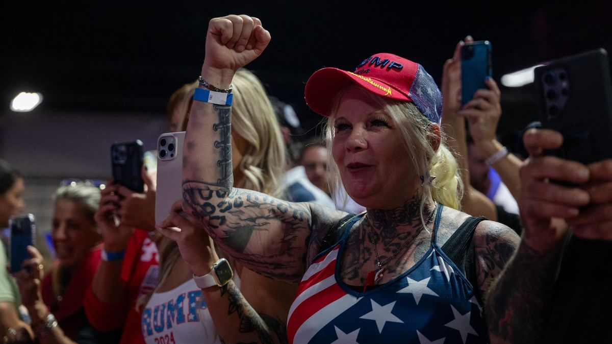 Jezdí do práce po „dálnici mučedníka“. Denně si připomíná, proč volí Trumpa