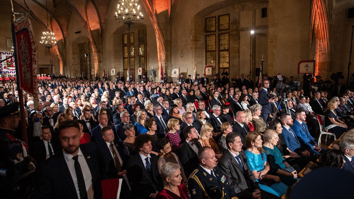 Senátoři se shodli na 87 návrzích na státní vyznamenání