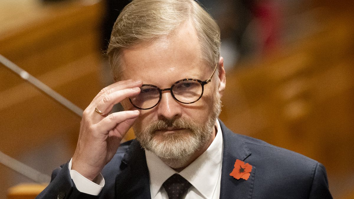 Slíbili, že nám spadnou brady, tak čekáme. Lidovci se snaží probudit Spolu