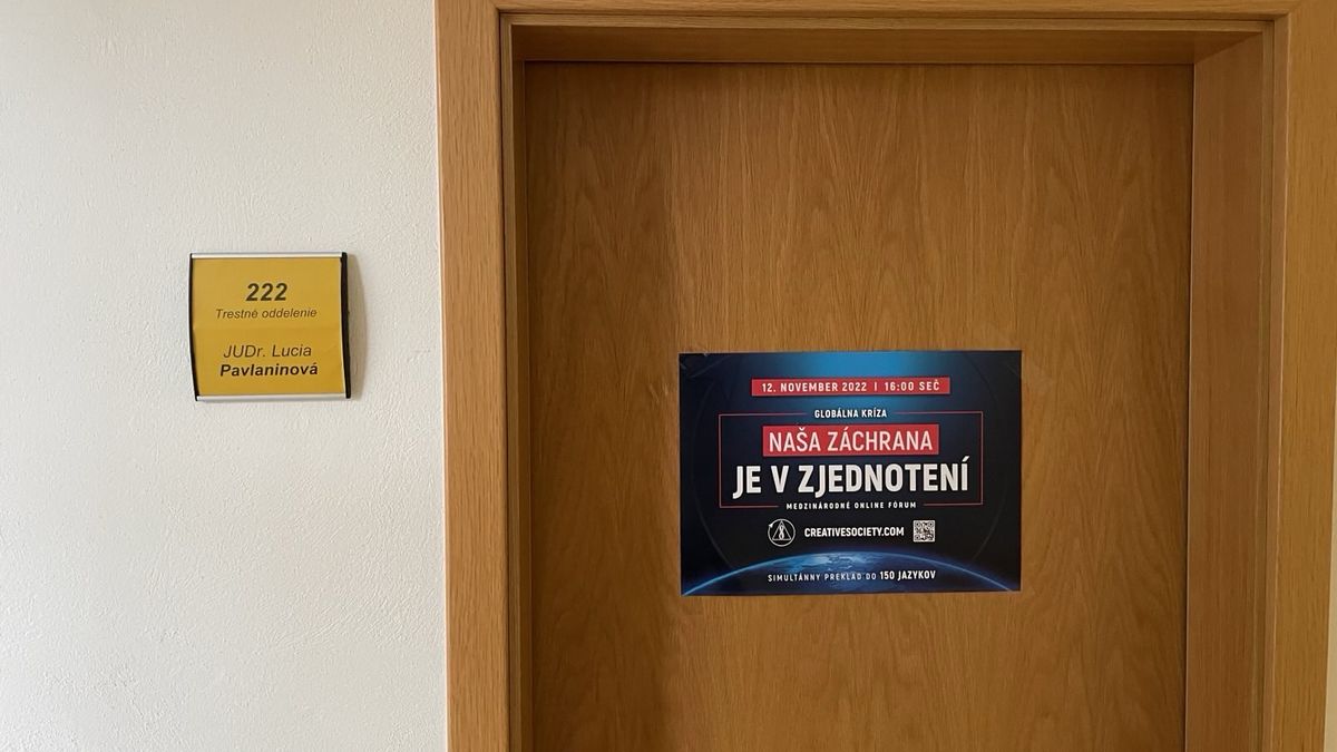 Je zjevné, že věří v kódování mysli, napsal nadřízený o prokurátorce