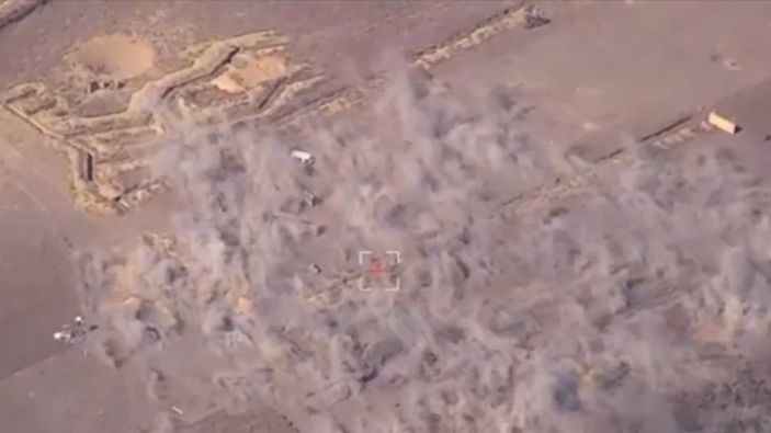 Video: Ukrajinci zaútočili raketomety HIMARS na ruské cvičiště