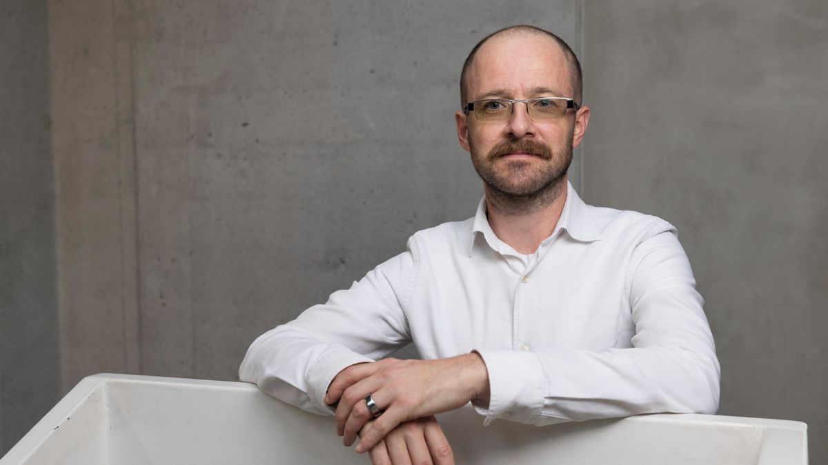Dukla New Owner: Turk Takes Over, Hašek as Advisor - News Directory 3