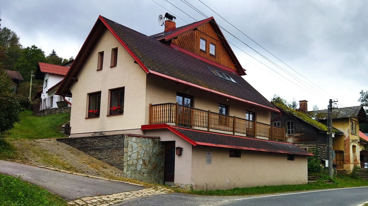 Obce kouzlí s daní z nemovitosti. Průmysl a obchod si často připlatí