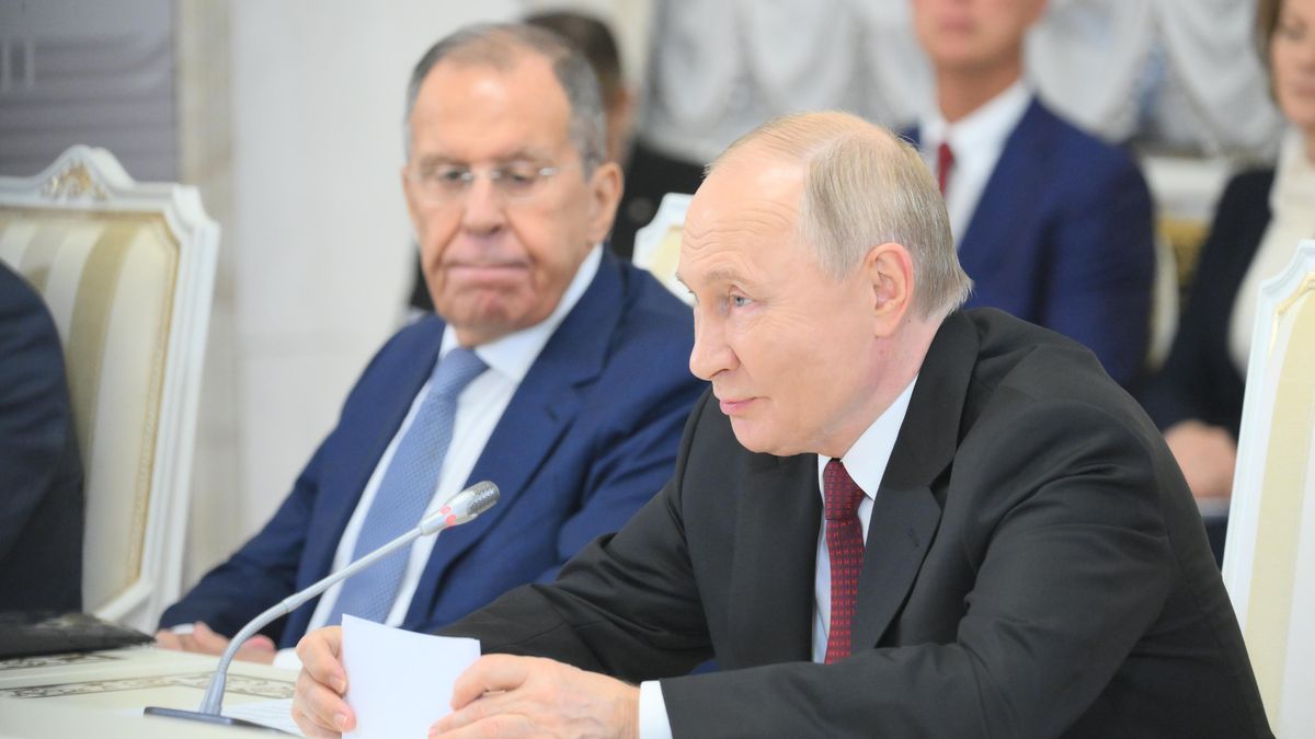 Pád Asadova režimu je facka Putinovi, shodnou se odborníci