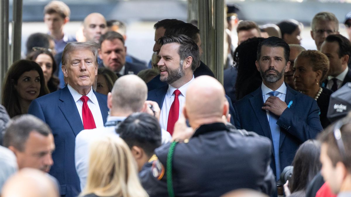 Jak by to vypadalo, kdyby byl 11. září 2001 prezidentem Trump?