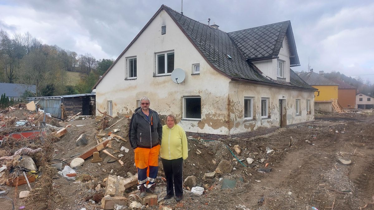 „V tomto domě už žít nebudu.“ Lidé ze zaplaveného Jeseníku chtějí pryč