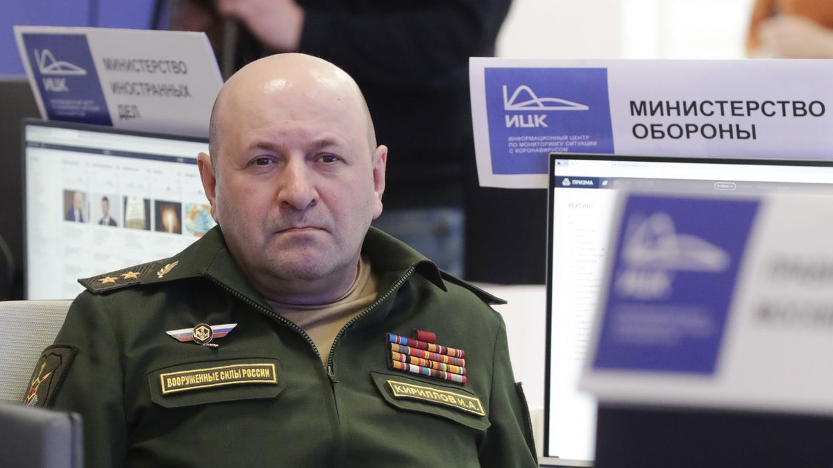 Při výbuchu nastražené bomby v Moskvě zahynul ruský generál