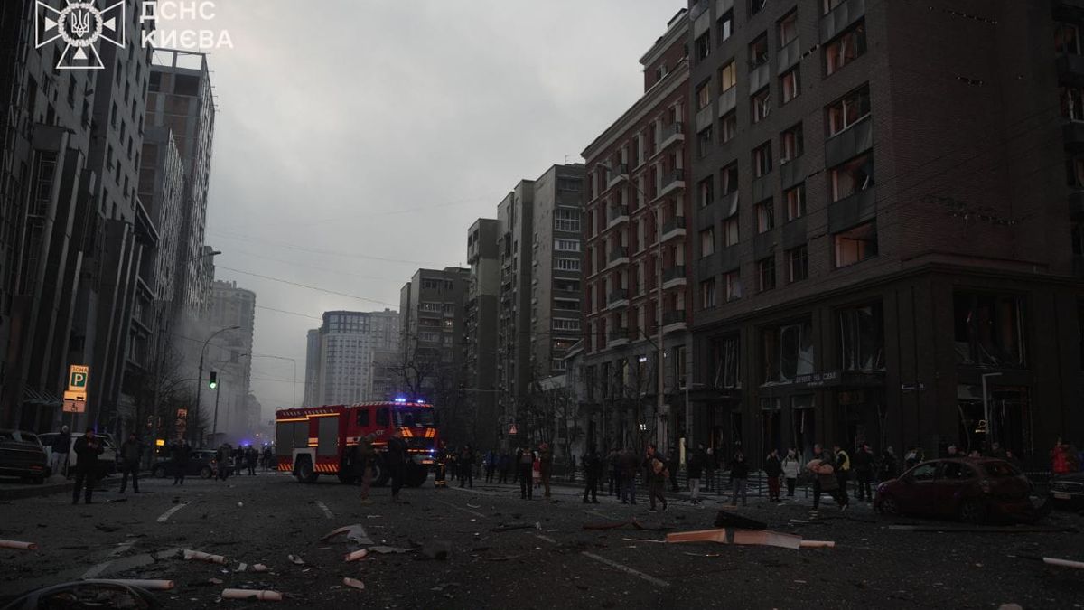 Kyjevem se ozývaly exploze, zasáhla protivzdušná obrana