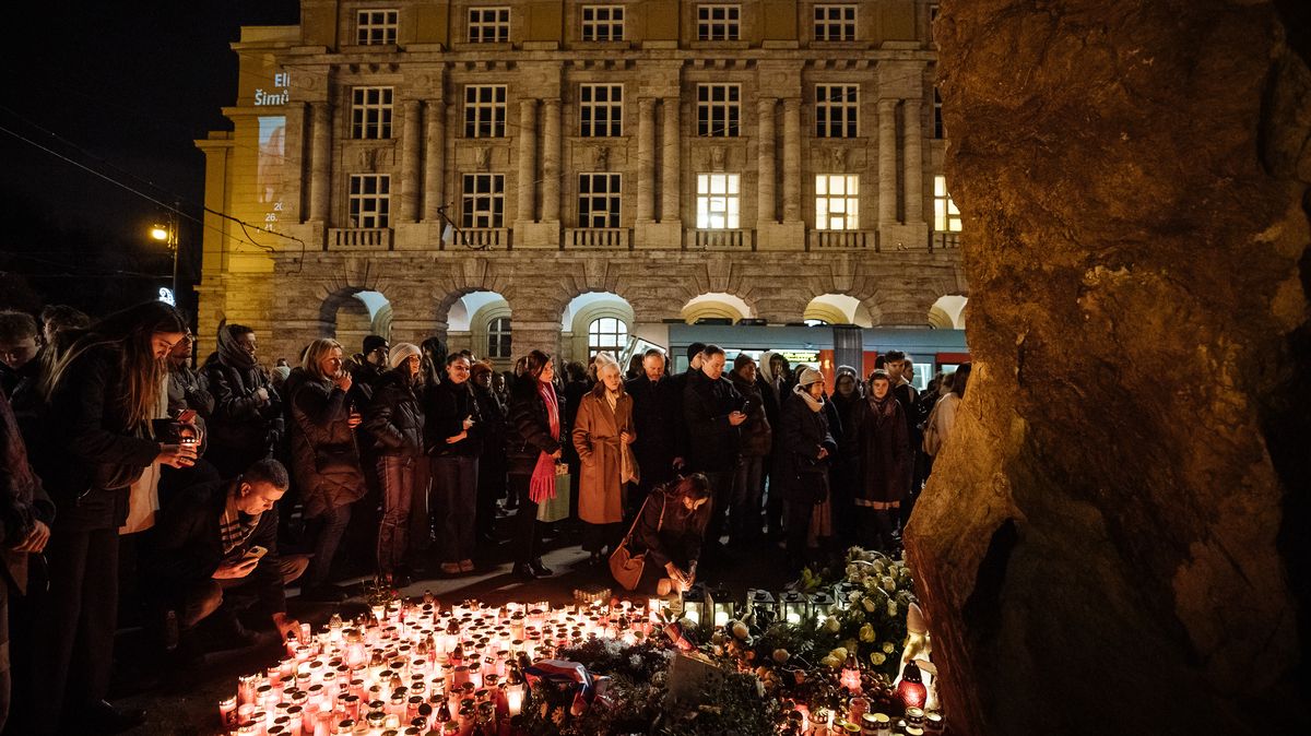 Vyšetřovací komise ke střelbě na fakultě neměla v ruce všechny dokumenty