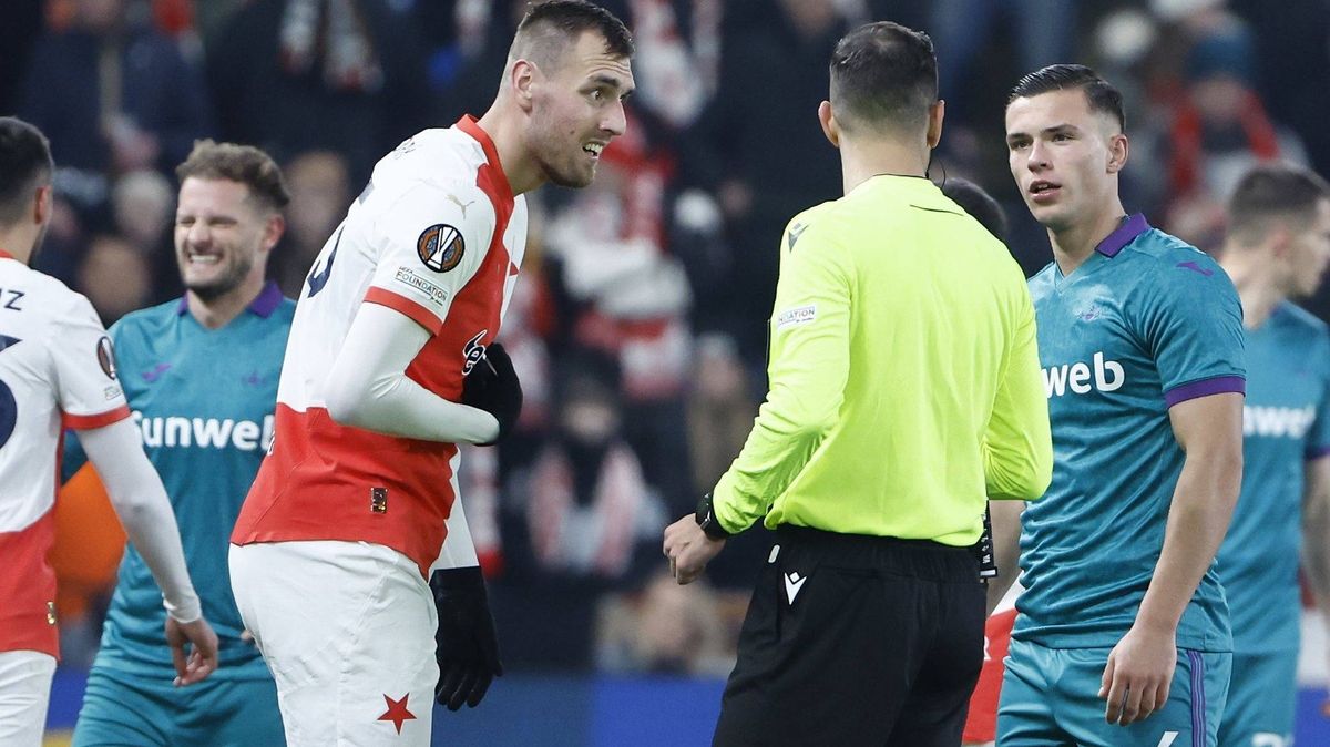 Slavia a údajný Chorého rasismus: Hrozí obří trest jako u Kúdely