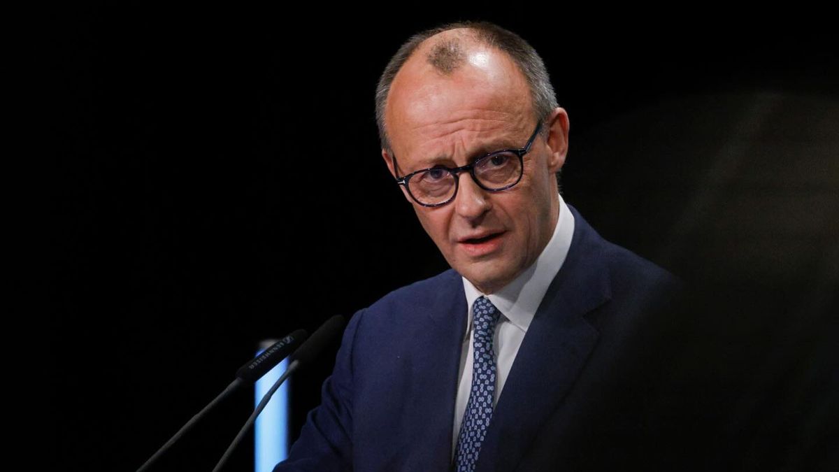 Němečtí poslanci schválili výzvu ke zpřísnění migrační politiky