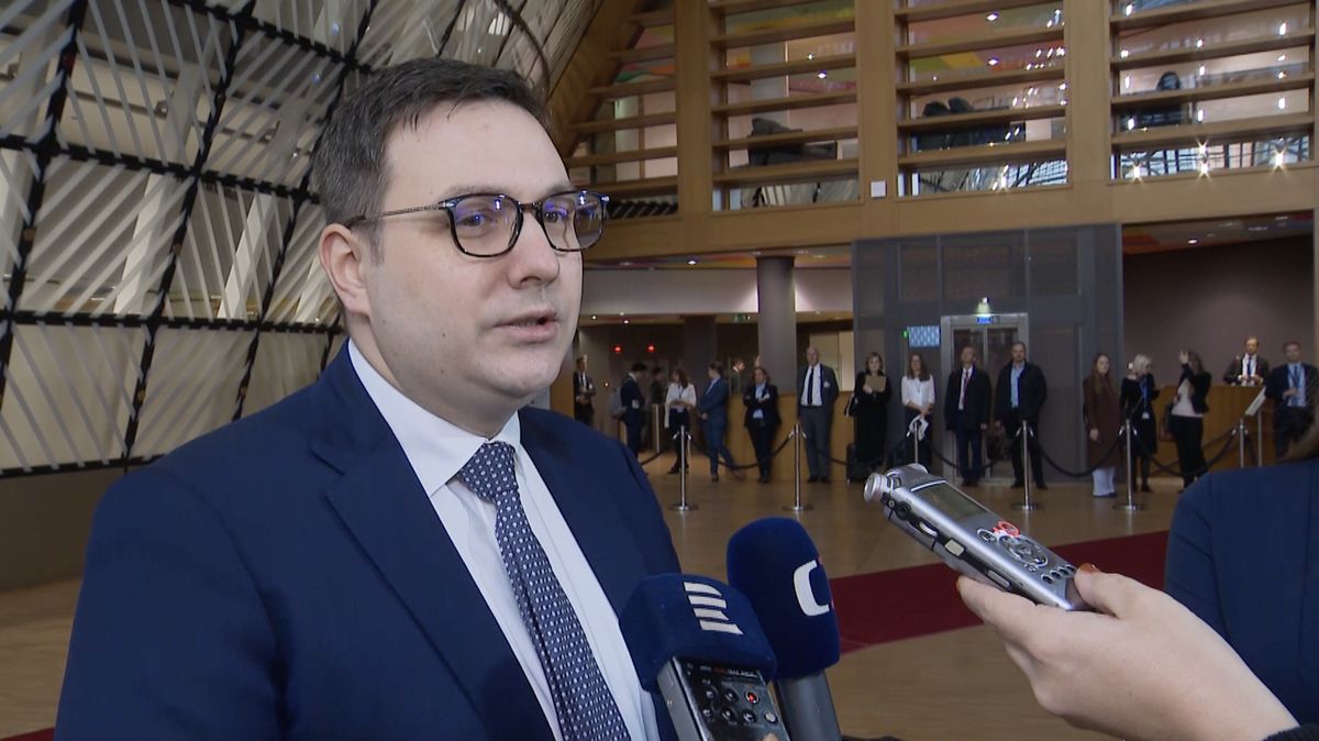 Bude Lipavský kandidovat do Sněmovny? Jedná pouze s jednou stranou