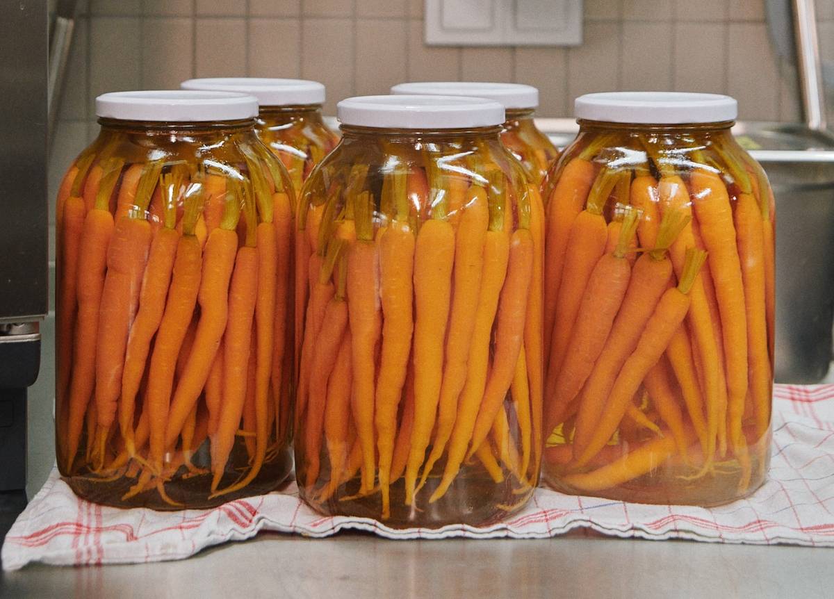 Přebytečná mrkev? V Almě nepřijde na zmar.