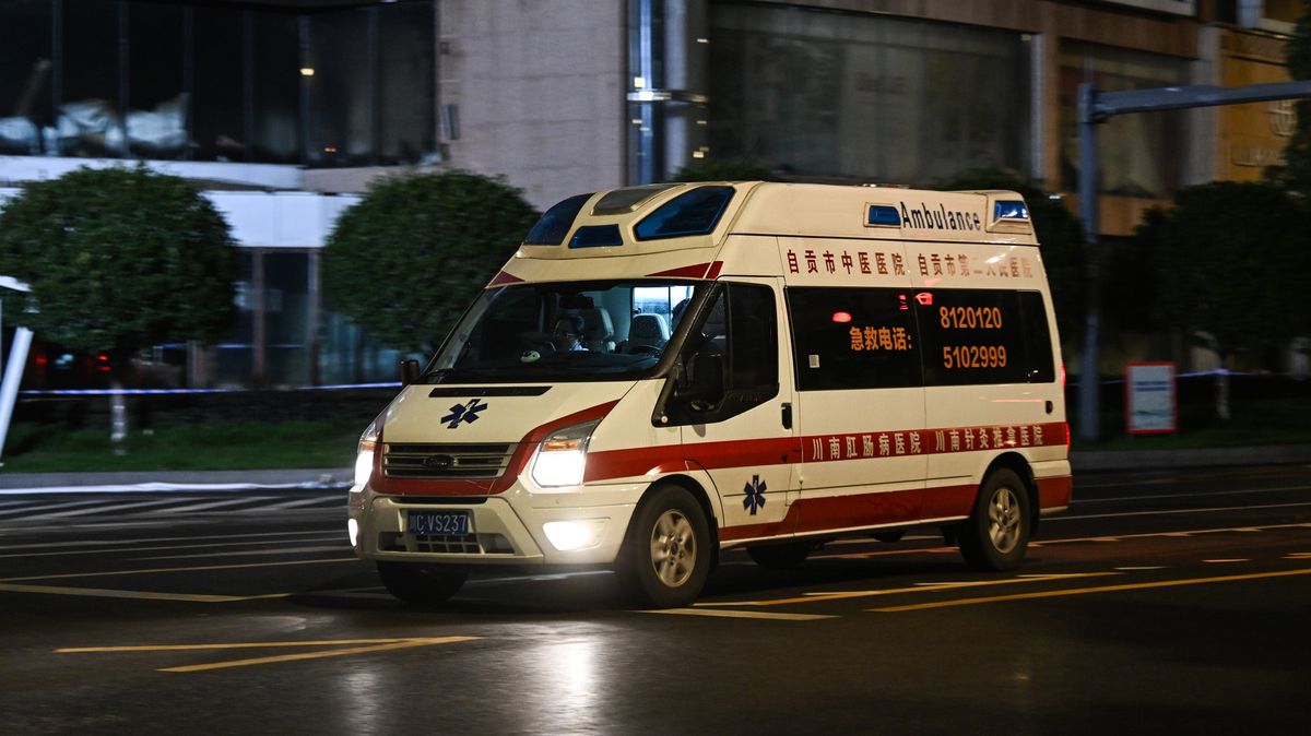 V Číně po útoku autem zemřelo 35 lidí