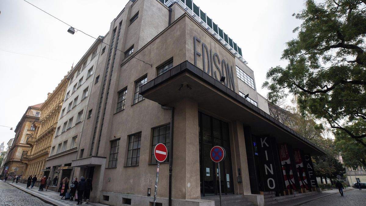 Miliardář Komár z Dermacolu má skryté vazby na kauzu padlé záložny WPB